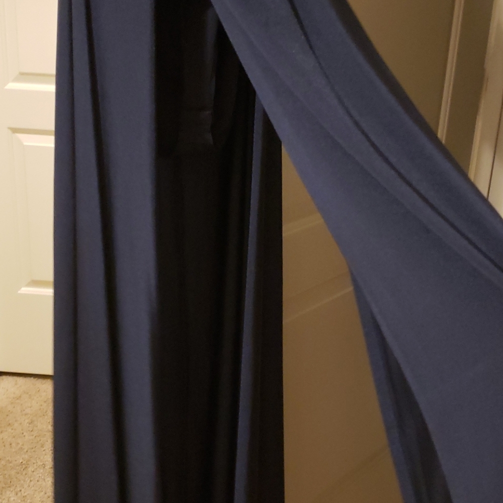 Dress - Picture 3 of 5